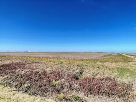 768 Million Dollar Road Palacios TX 77465