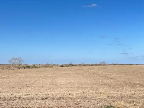 768 Million Dollar Road Palacios TX 77465