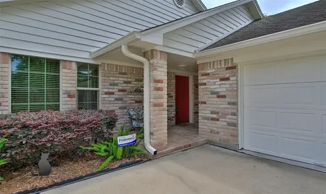 16422 Willingham Way Houston TX 77095