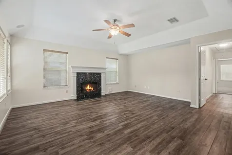 16422 Willingham Way Houston TX 77095