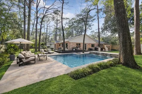 2306 Mill Lake Drive Kingwood TX 77339