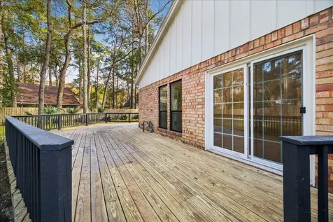 2306 Mill Lake Drive Kingwood TX 77339