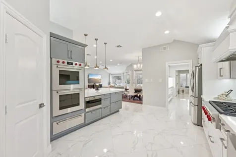 106 Mignon Lane Houston TX 77024