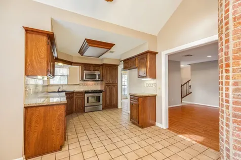 212 Any Way Street Lake Jackson TX 77566