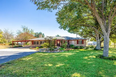 1051 Fm 109 Brenham TX 77833
