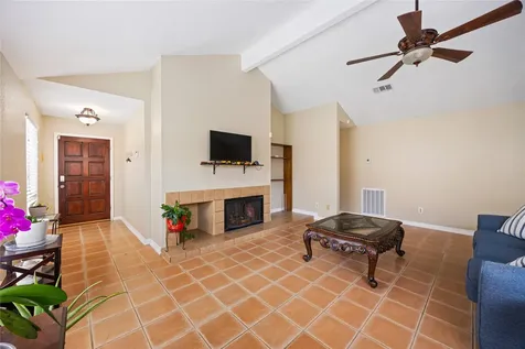 9206 Homeland Drive Houston TX 77083