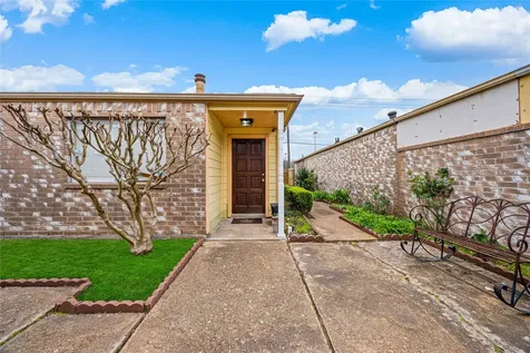 9206 Homeland Drive Houston TX 77083