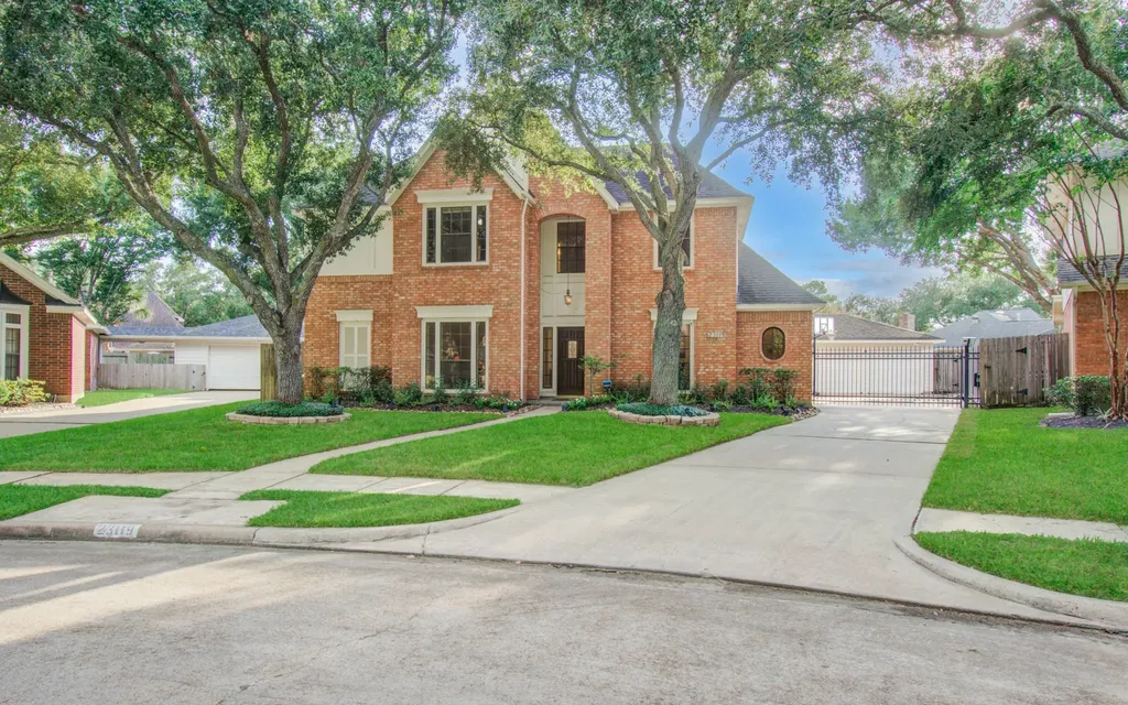 23119 Fairvine Park Drive Katy TX 77494
