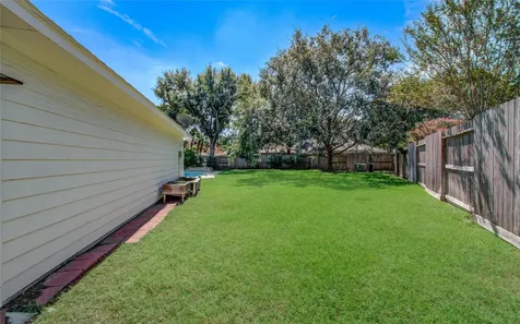 23119 Fairvine Park Drive Katy TX 77494