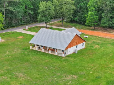 413 Barnett Lane Livingston TX 77351