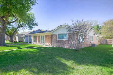8006 Richmond Avenue Houston TX 77063