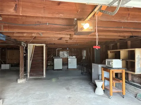 2011 33rd Street Galveston TX 77550