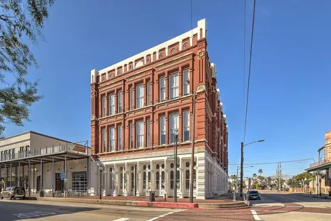 2206 Strand Street 201 Galveston TX 77550
