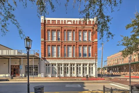 2206 Strand Street 201 Galveston TX 77550