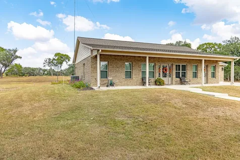 716 L Hrabovsky Road Yoakum TX 77995