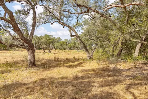 716 L Hrabovsky Road Yoakum TX 77995