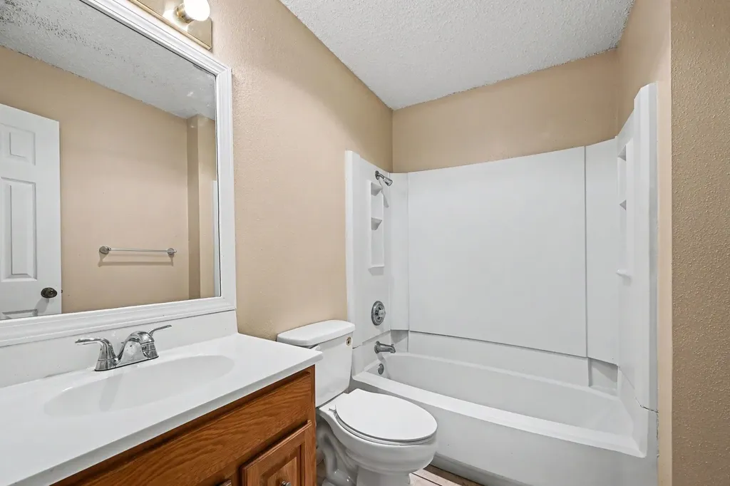 8406 Forest Ridge Drive San Antonio TX 78239
