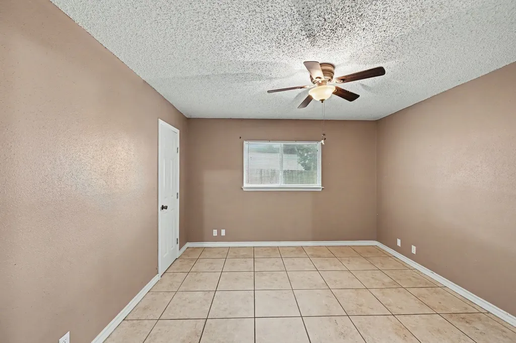 8406 Forest Ridge Drive San Antonio TX 78239