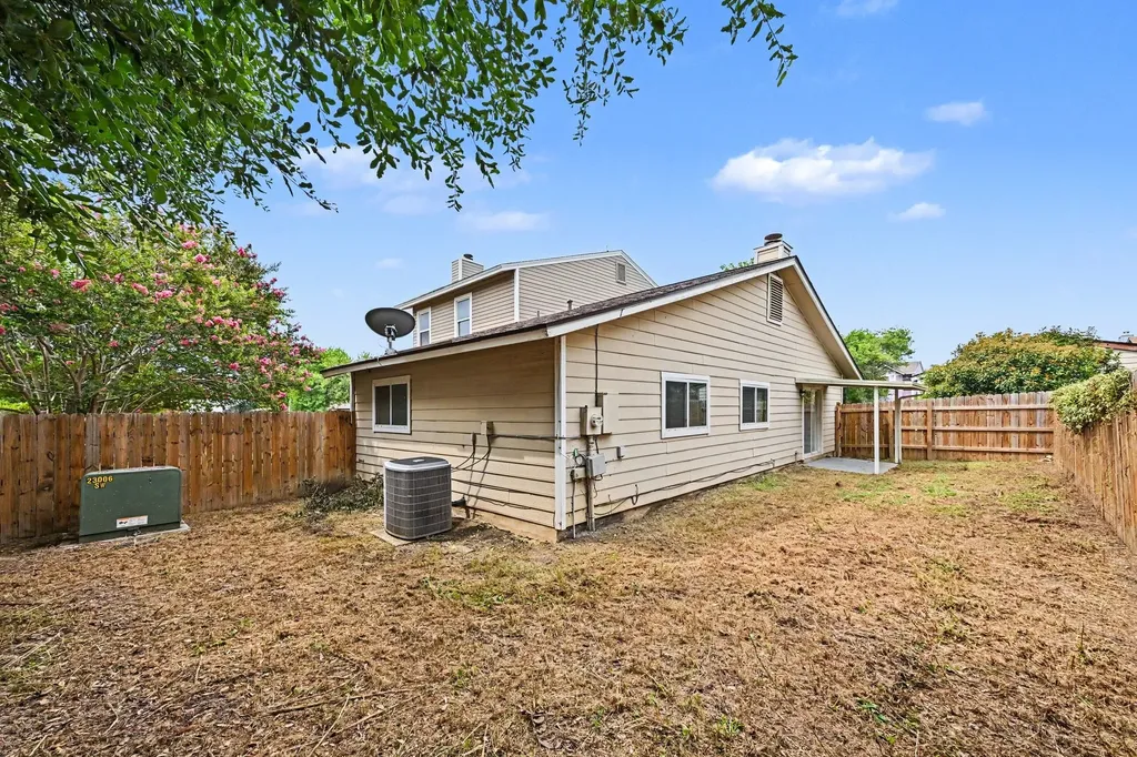 8406 Forest Ridge Drive San Antonio TX 78239