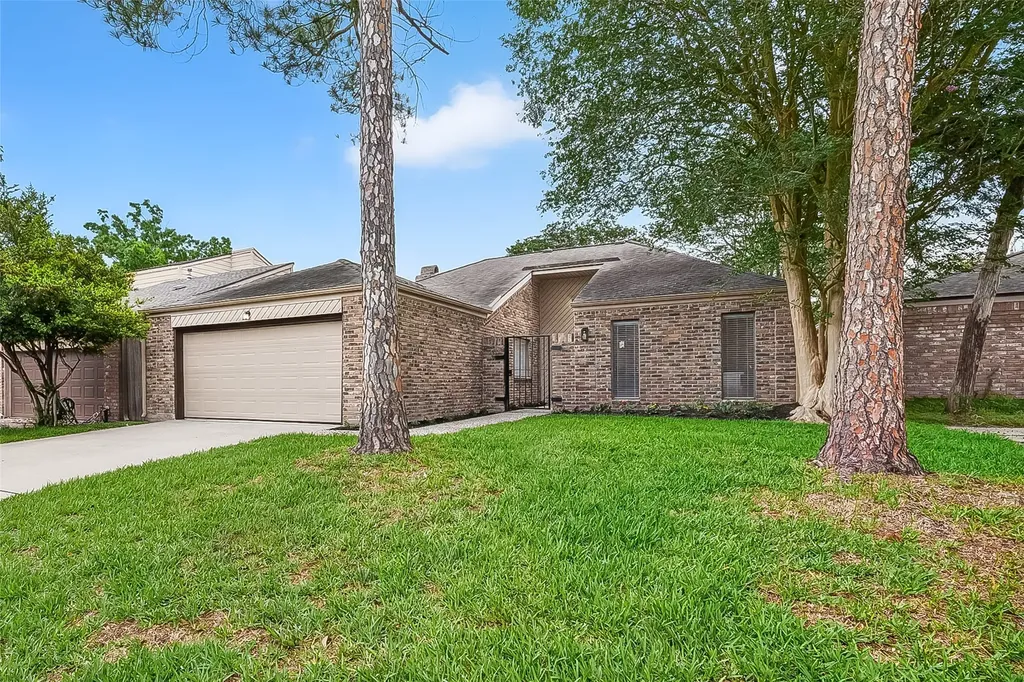 1023 Forest Home Drive Houston TX 77077