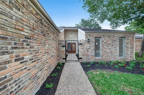 1023 Forest Home Drive Houston TX 77077