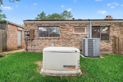 1023 Forest Home Drive Houston TX 77077