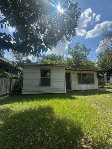 3018 Cactus Street Houston TX 77026