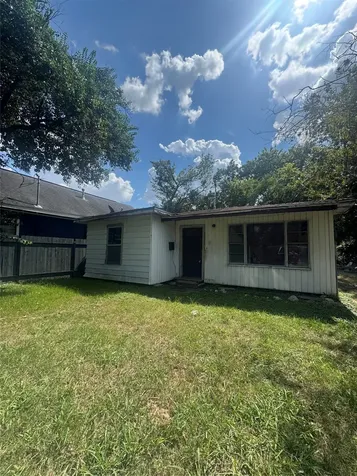 3018 Cactus Street Houston TX 77026
