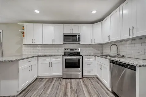 7506 Bluebonnet Street Pearland TX 77584