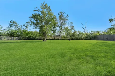 7506 Bluebonnet Street Pearland TX 77584