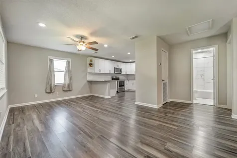 7506 Bluebonnet Street Pearland TX 77584