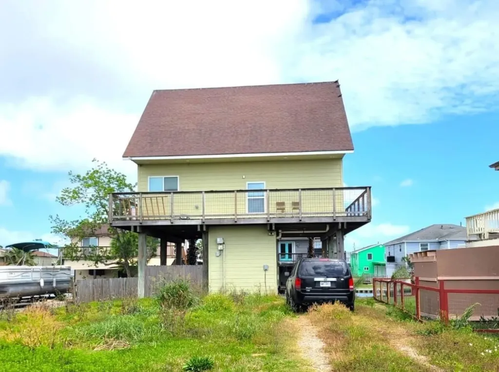 7115 Stingray Street Hitchcock TX 77563