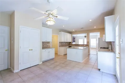 13630 Country Green Court Houston TX 77059