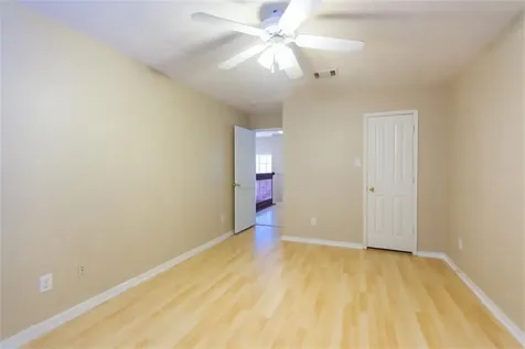 13630 Country Green Court Houston TX 77059