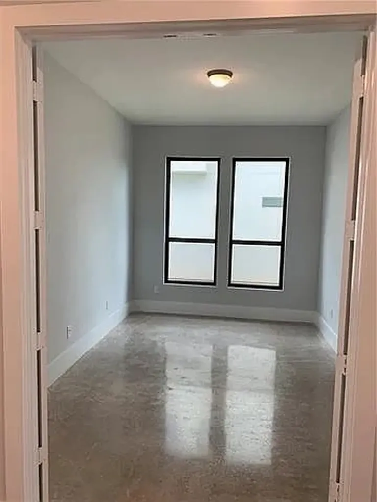 16302 Sydney Carol Lane 14 Austin TX 78734
