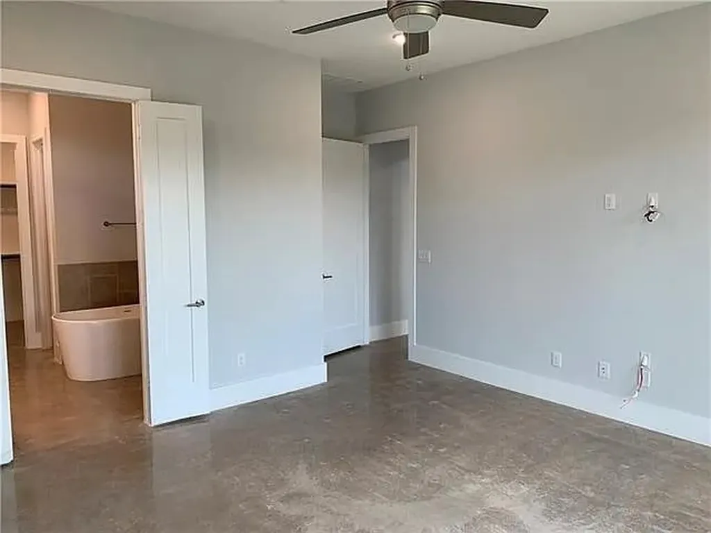 16302 Sydney Carol Lane 14 Austin TX 78734
