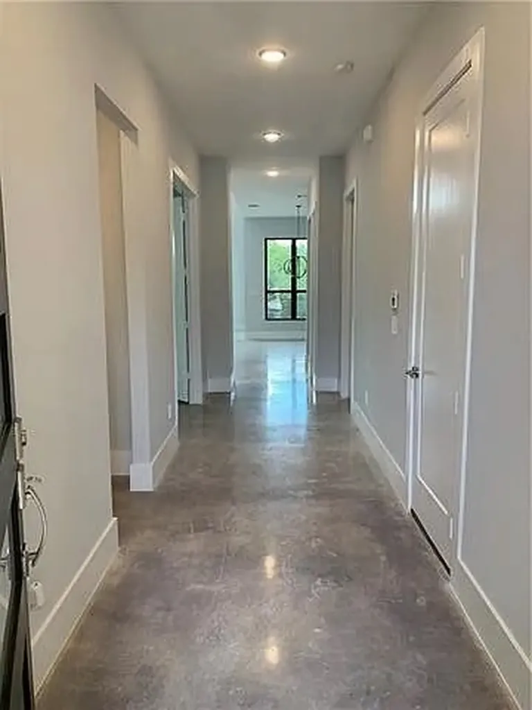 16302 Sydney Carol Lane 14 Austin TX 78734