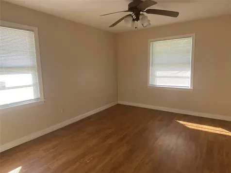 243 Acacia Street Lake Jackson TX 77566