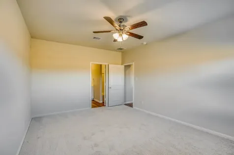 8211 Burnt Orchid Drive Houston TX 77016