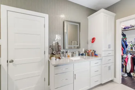 928 Azalea Drive Franklin TX 77856