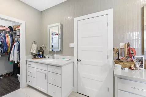 928 Azalea Drive Franklin TX 77856