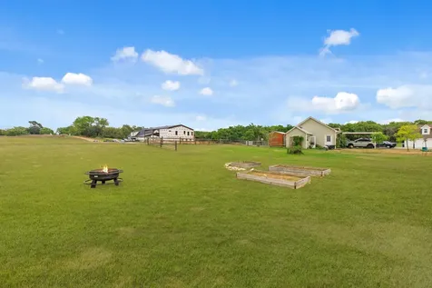 928 Azalea Drive Franklin TX 77856