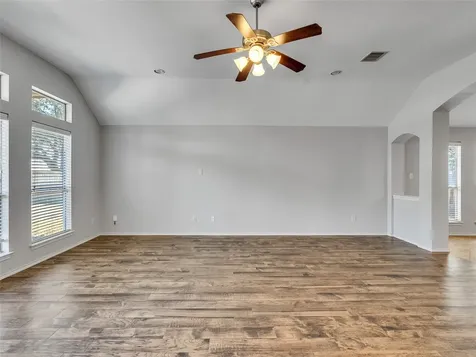 5643 Walnut Glen Lane Rosenberg TX 77471