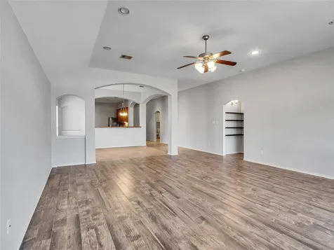 5643 Walnut Glen Lane Rosenberg TX 77471