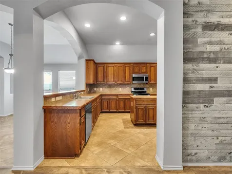 5643 Walnut Glen Lane Rosenberg TX 77471