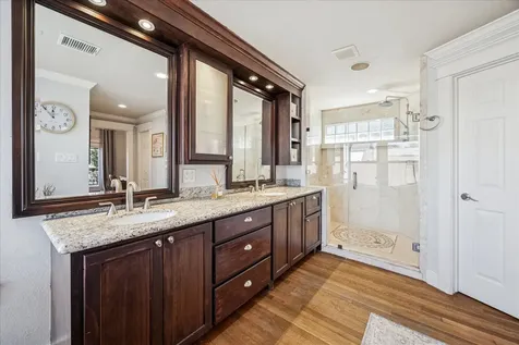 825 Merrill Street Houston TX 77009