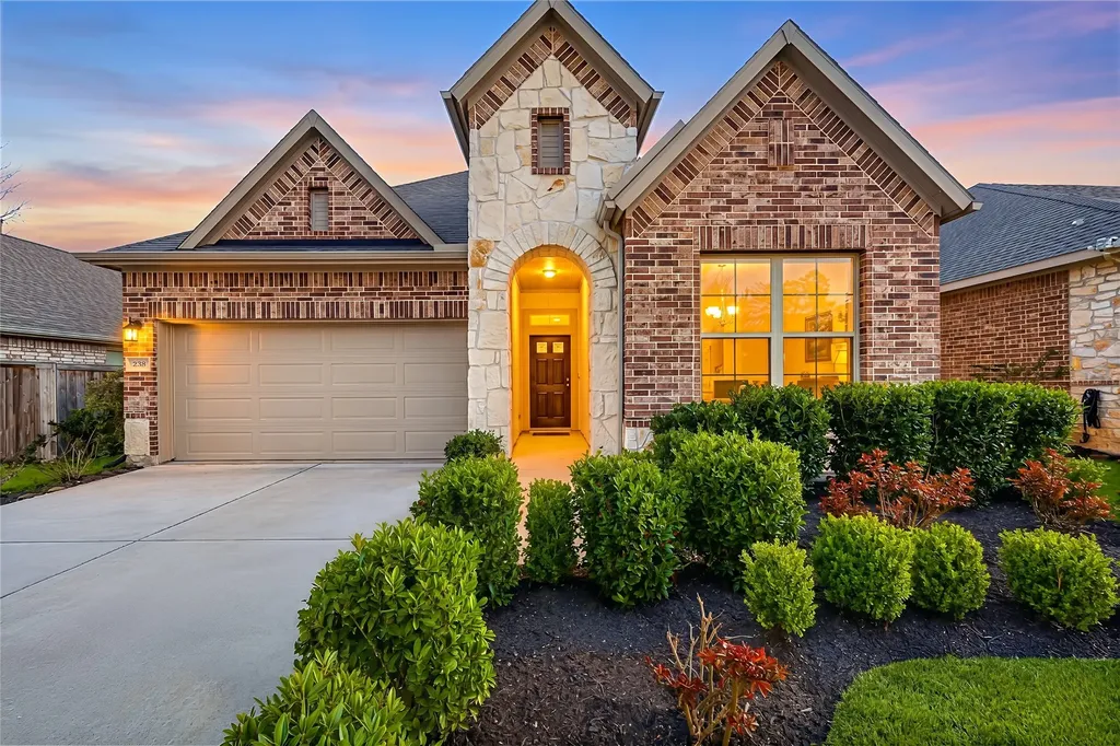 218 Ayana Forest Trail Conroe TX 77318
