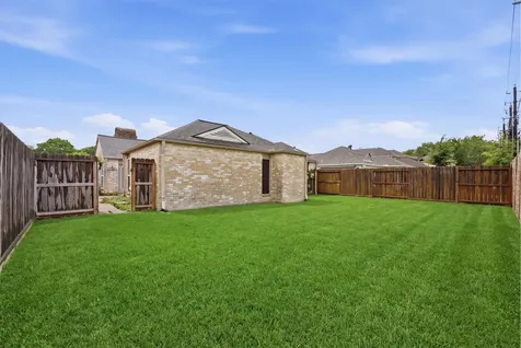 2513 Country Club Boulevard Sugar Land TX 77478
