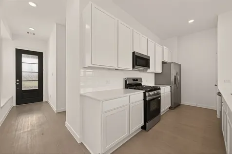 9031 La Pau Lane Houston TX 77051