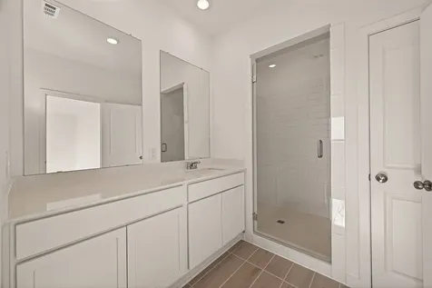 9031 La Pau Lane Houston TX 77051